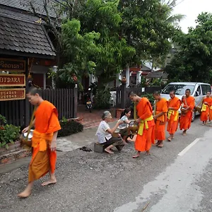 villa-chitdara.hotelsluangprabang.com/